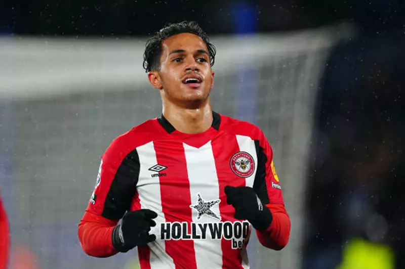 رسميًا.. برينتفورد يعلن إصابة كارفاليو في الرباط الصليبي ونهاية موسمه